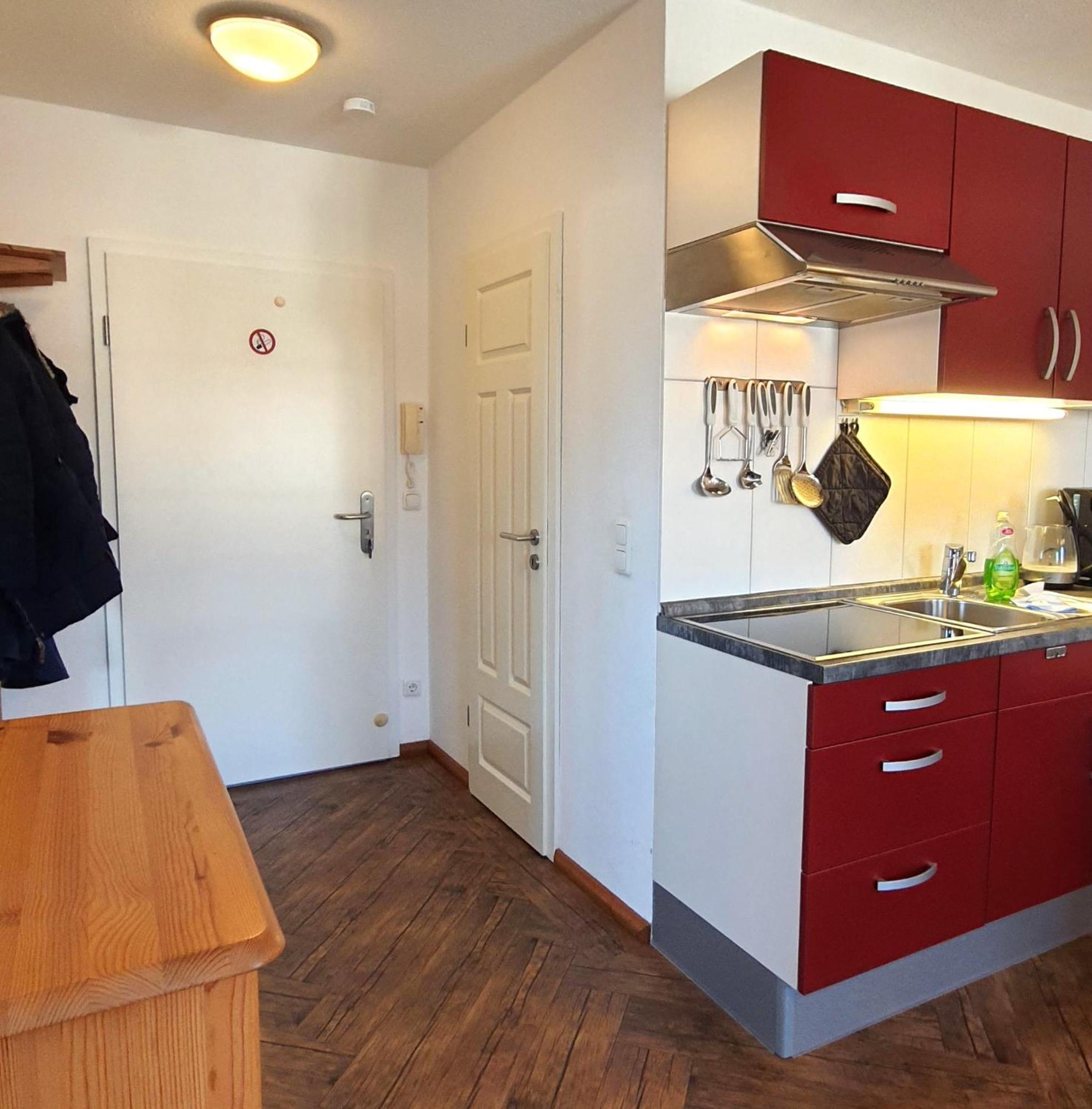 Fritz_Reuter_Str_Sonnenuhr_Wg_5 Apartman Zingst Kültér fotó